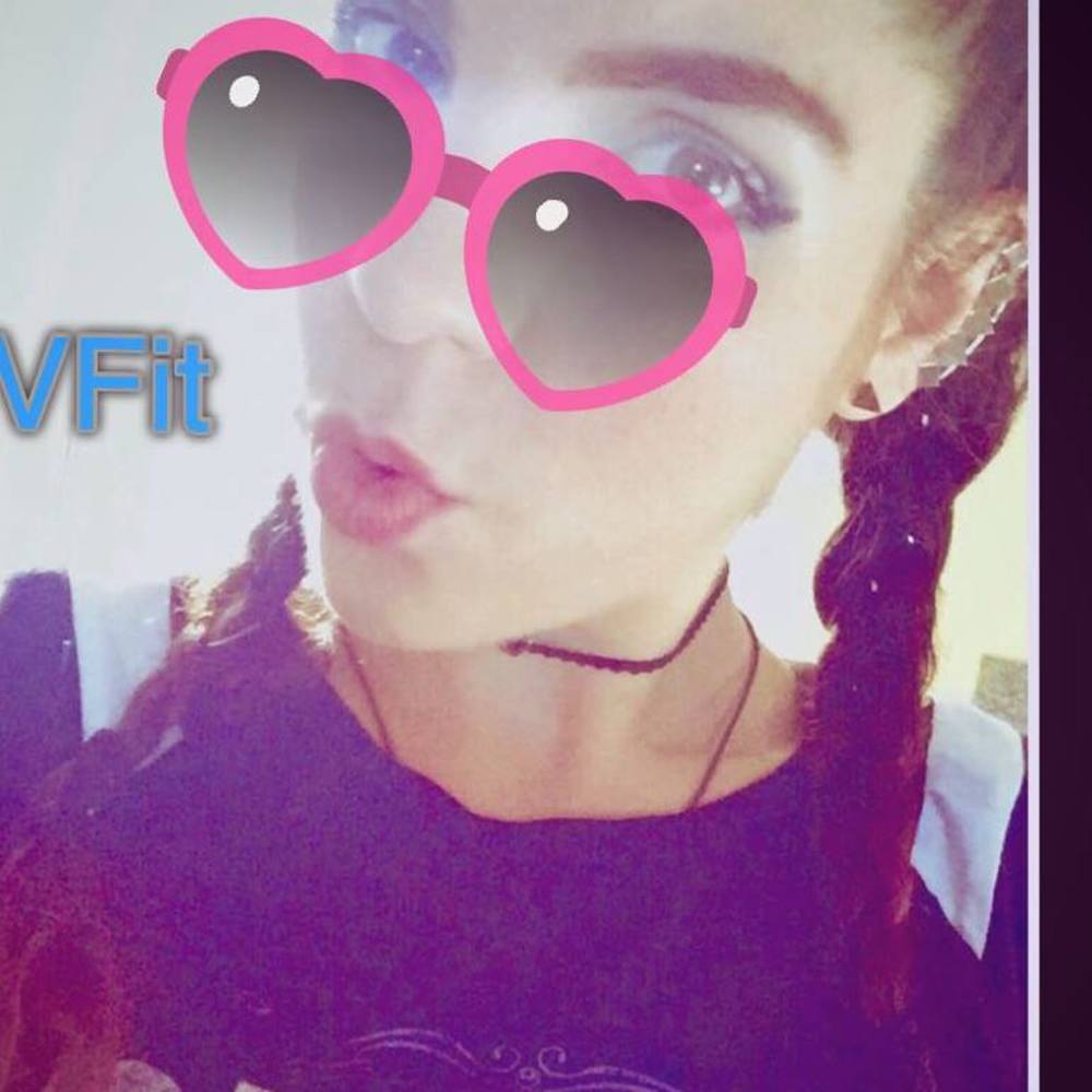 Meet your Posher, Valentina